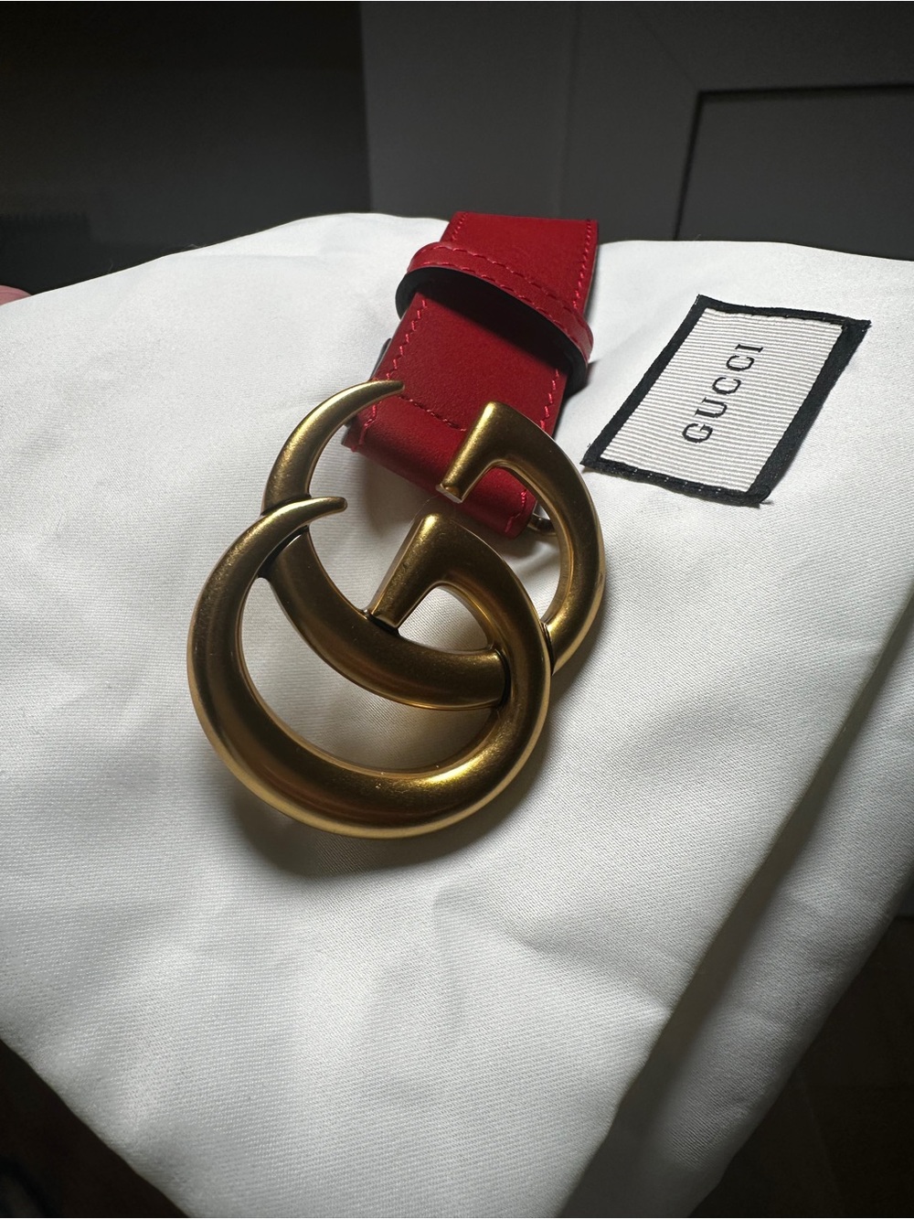 Gucci Red Leather Interlocking GG Gold Belt 85/34 1 Inch Never worn